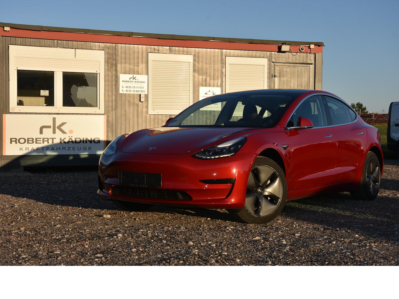 Tesla Model 3 Standard Range Plus RWD