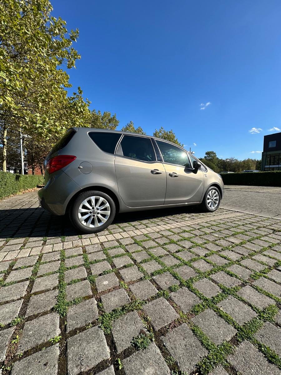 Opel Meriva 1.4 ecoFLEX Active 88kW S/S 5-Gang Active