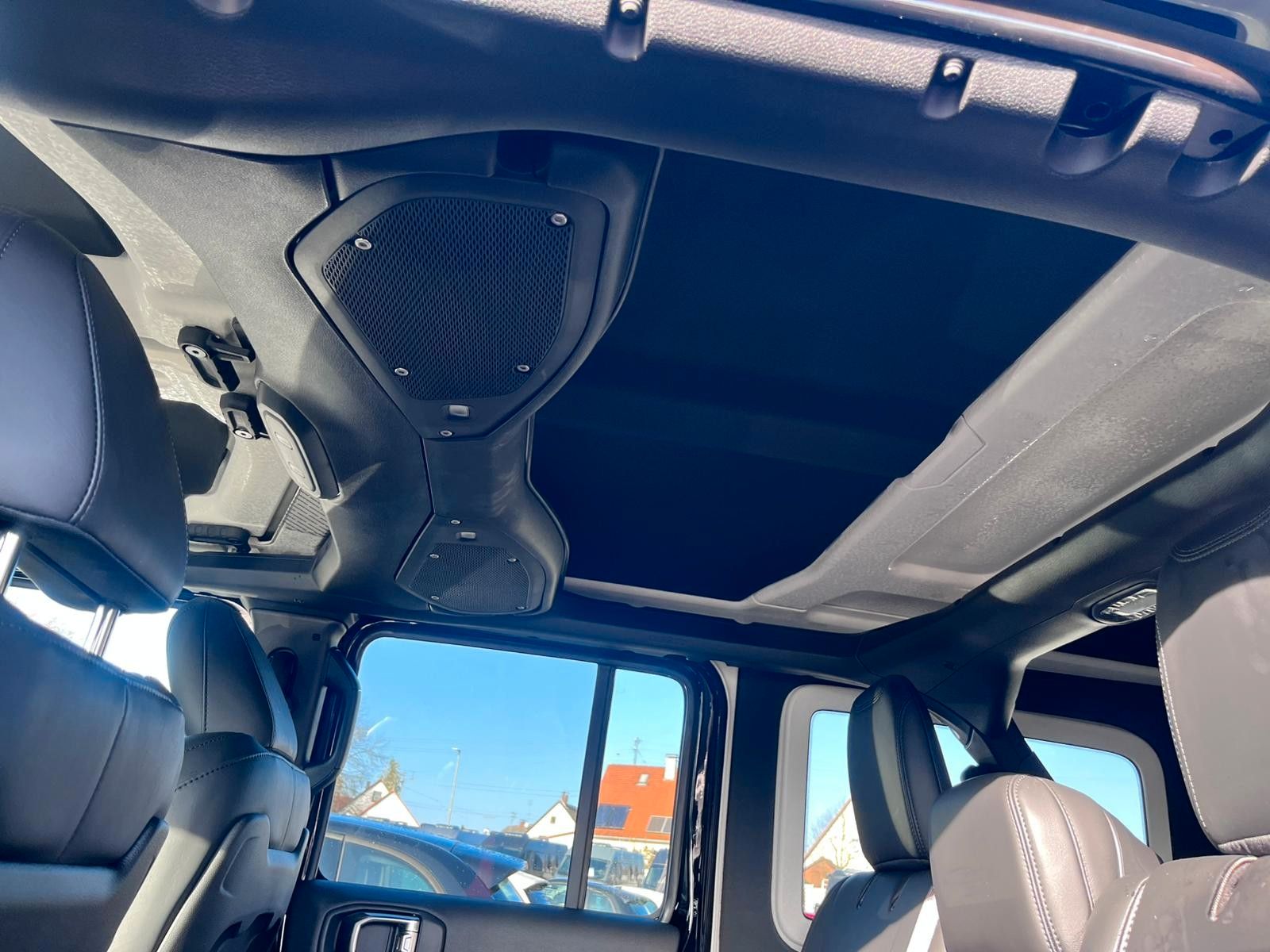 Fahrzeugabbildung Jeep Wrangler Facelift Unlimited Rubicon Benziner