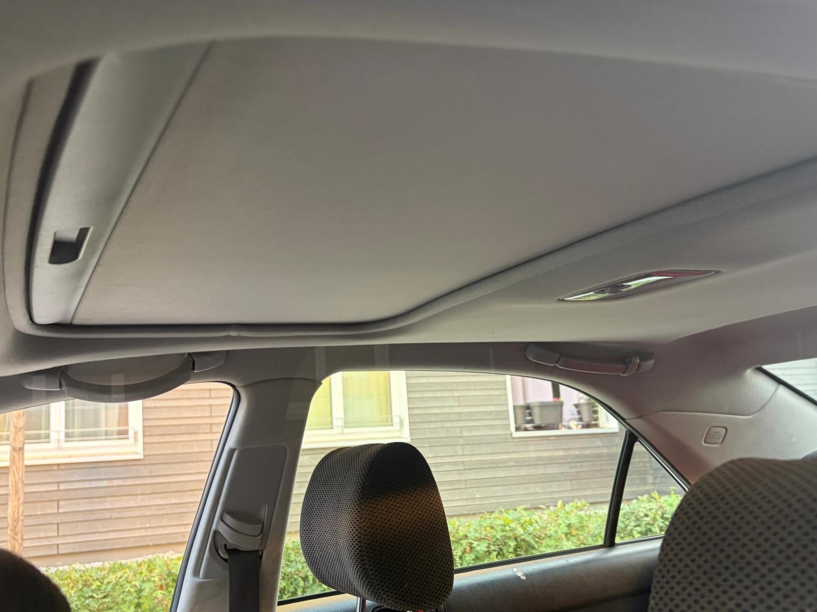 Toyota Camry 2.4 Auto -
