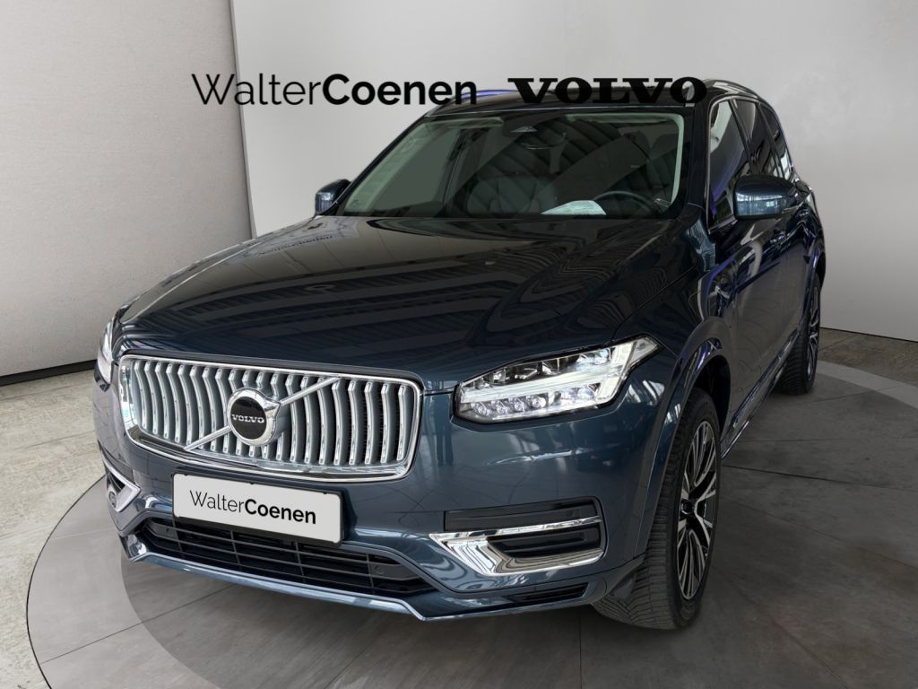 Volvo XC90 T8 AWD Plug-in Hybrid Core AHK 20 Zoll