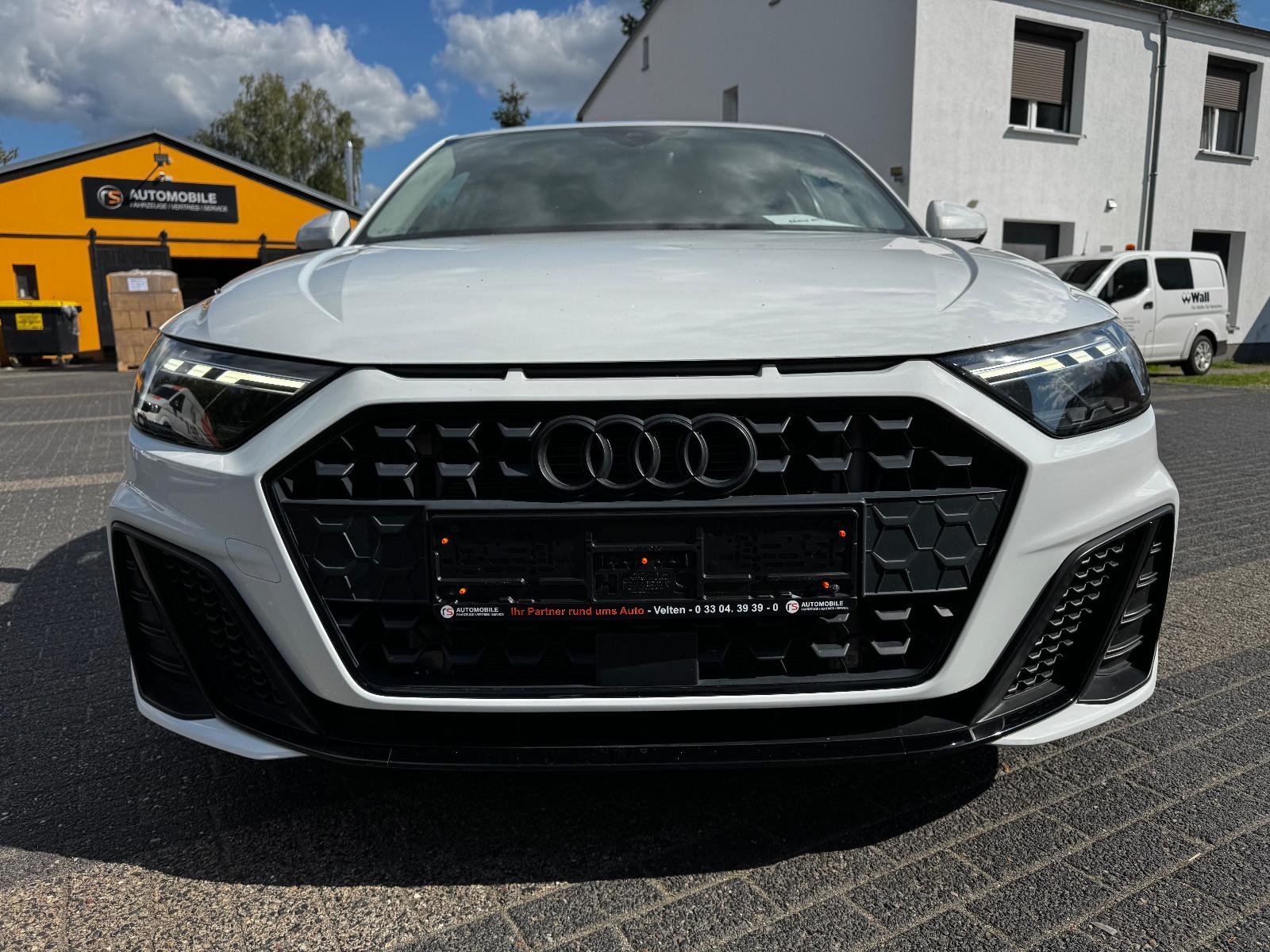 Audi A1 35 TFSI Sportback S tronic S line+NAVI+LED