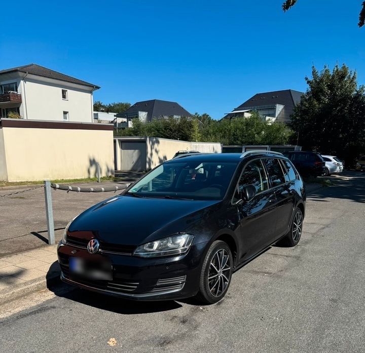 Image of Volkswagen Golf