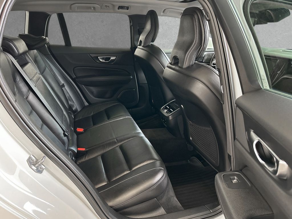 Volvo V60 Kombi Inscription D4 EU6d-T AHK Pano HUD