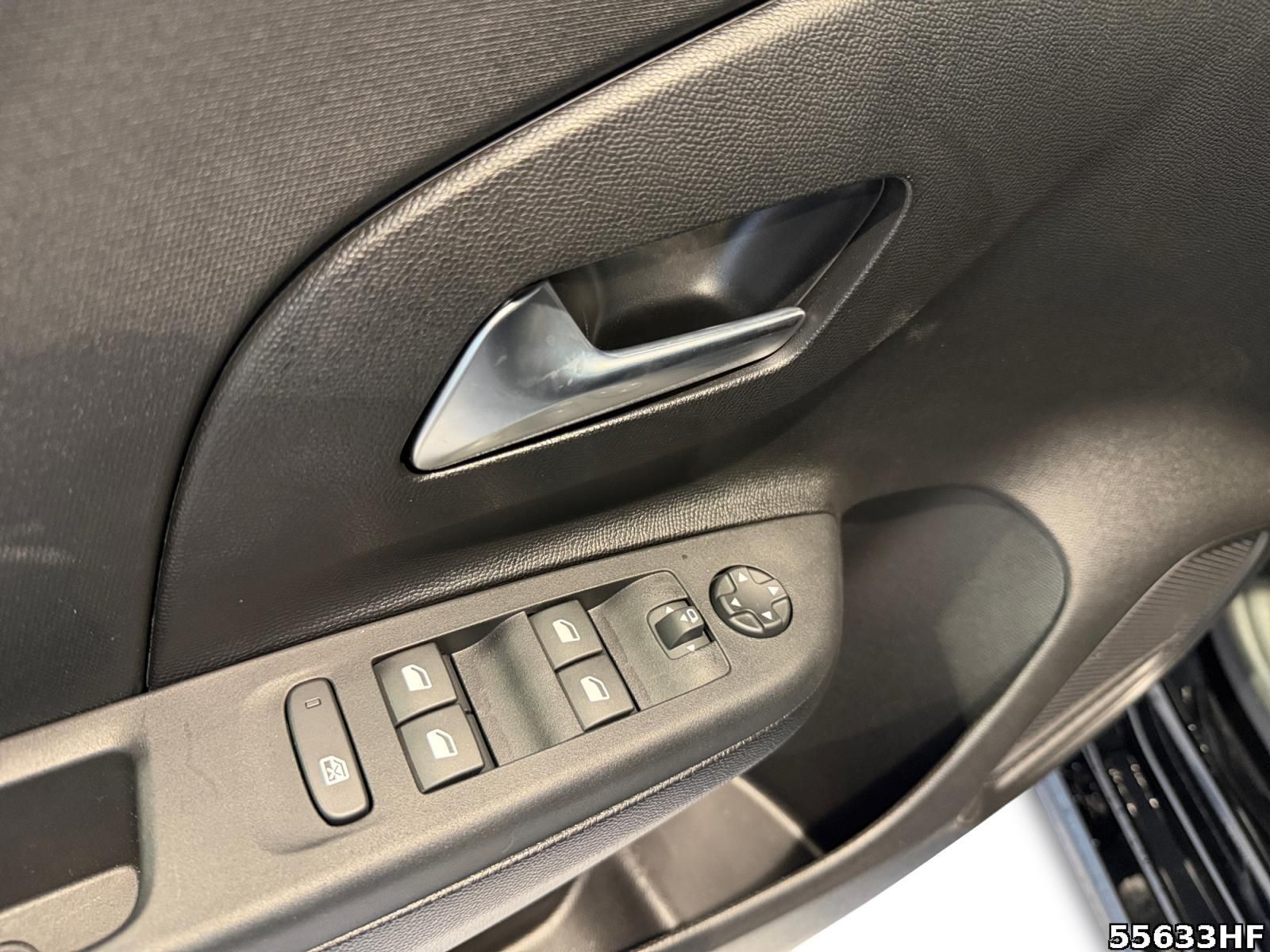 Fahrzeugabbildung Opel Corsa F Edition MT*Rückfahrcam*Carplay*Totwinke