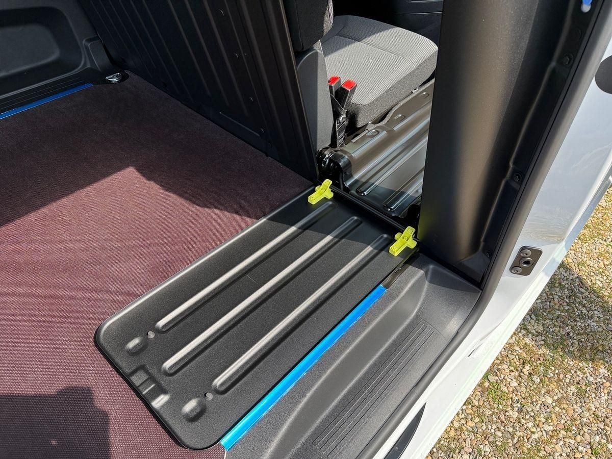 Fahrzeugabbildung Fiat Doblo M Kastenwagen 100 MT6