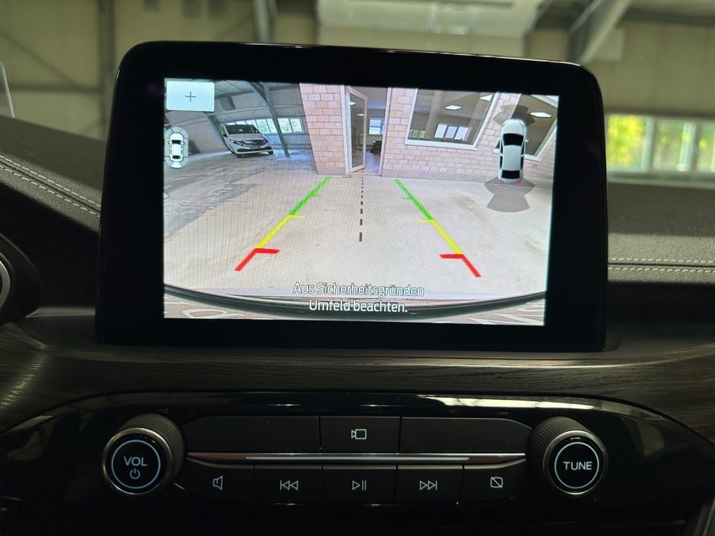 Fahrzeugabbildung Ford Kuga 2.0 Vignale ACC Pano SDHZ Navi LED HUD 4SHZ