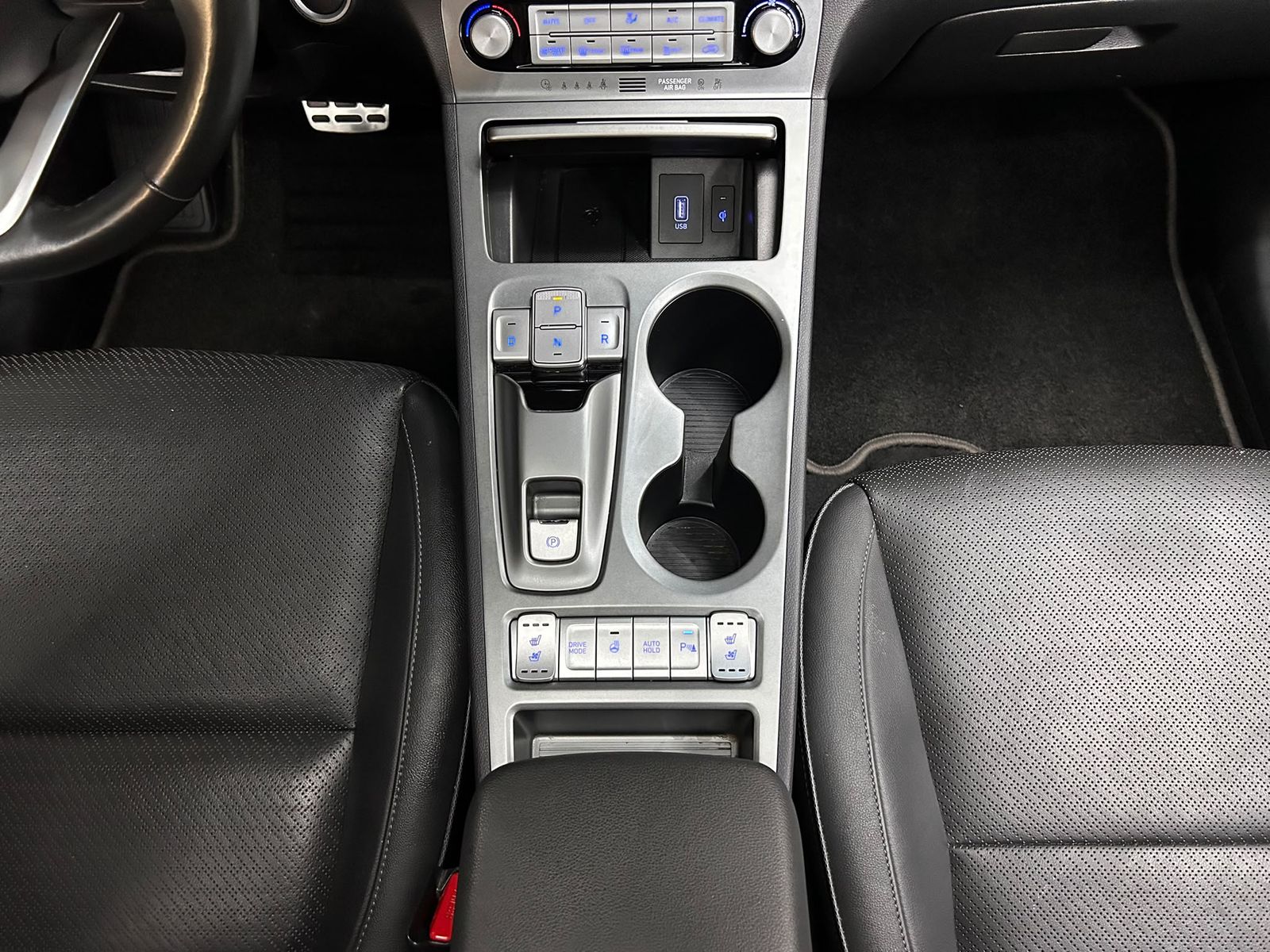 Fahrzeugabbildung Hyundai Kona Elektro Prime PANO+LED+HEAD+KREL+KAM+ACC+WP