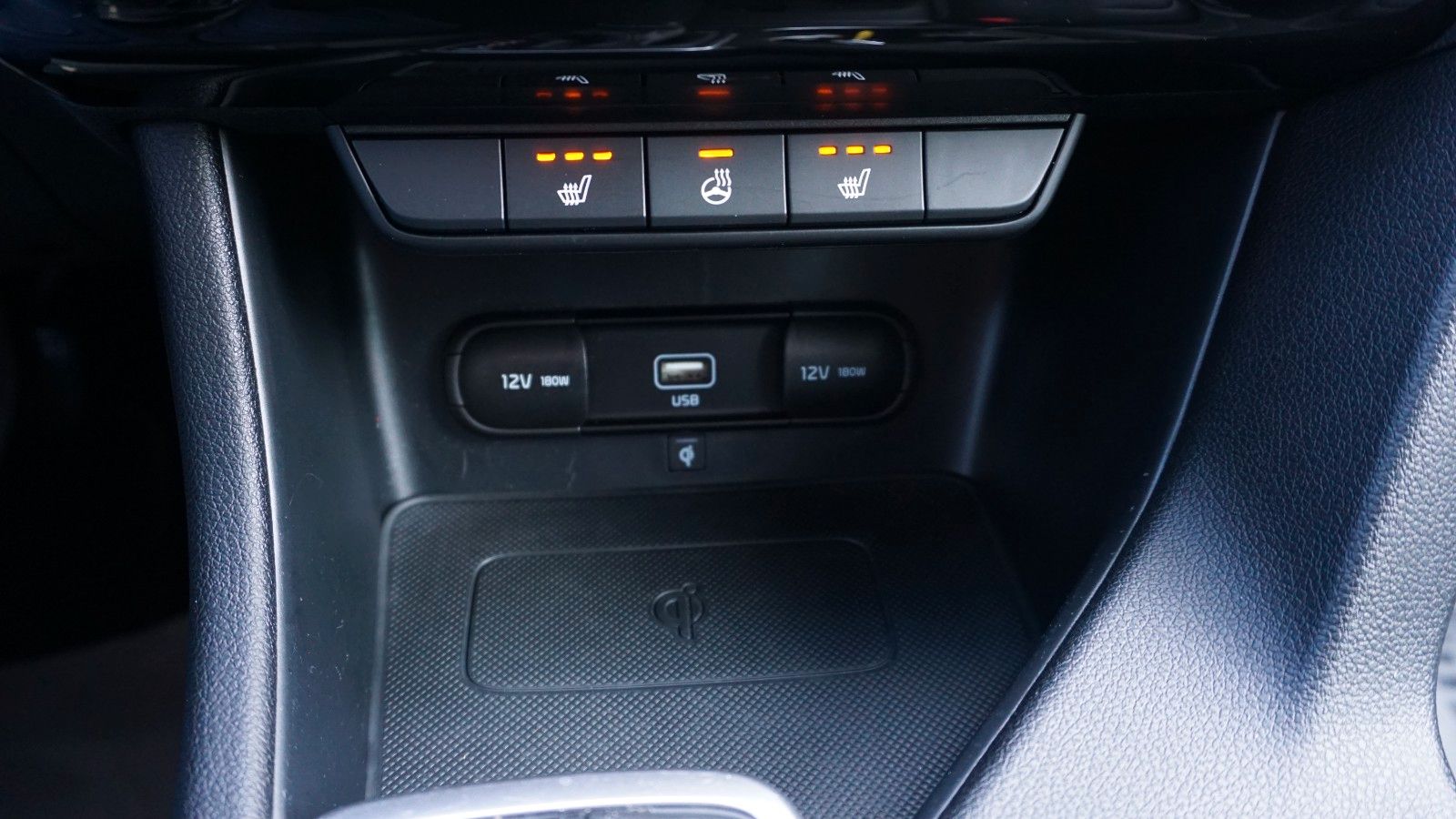 Kia Sportage Black Edition 4WD*JBL*Kam.*CarPlay*LED foto 23