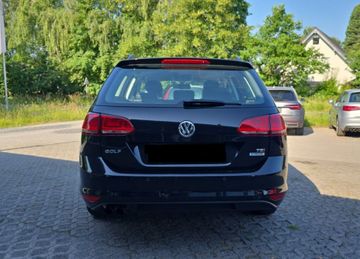 Volkswagen Golf - 4