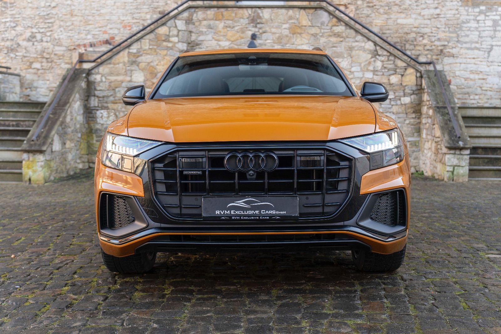 Fahrzeugabbildung Audi Q8 55 TFSI quattro S-LINE 360° B&O LED MASSAGE