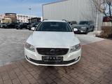 Volvo V70 D4 AWD +NAVI+XENON+LEDER+WR+SH+ECC+PDC - gebrauchte Volvo V70 aus dem Jahr 2014