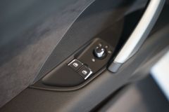 AUDI TT Roadster 1.8 TFSI | MMI | Xenon | Alcantara AUDI TT Roadster 1.8 TFSI | MMI | Xenon | Alcantara