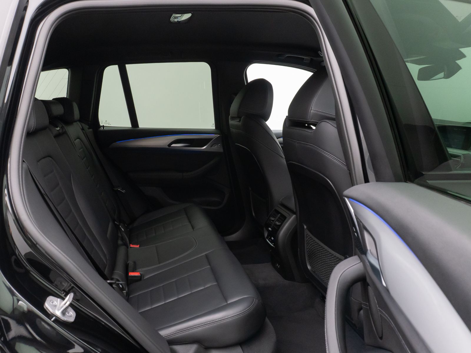 Fahrzeugabbildung BMW X3 xD30i M Sport Kamera DAB HiFi AdaptLED 19Zoll