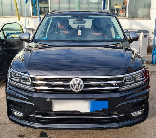 Volkswagen Tiguan Allspace 2.0 TDI Highlin...