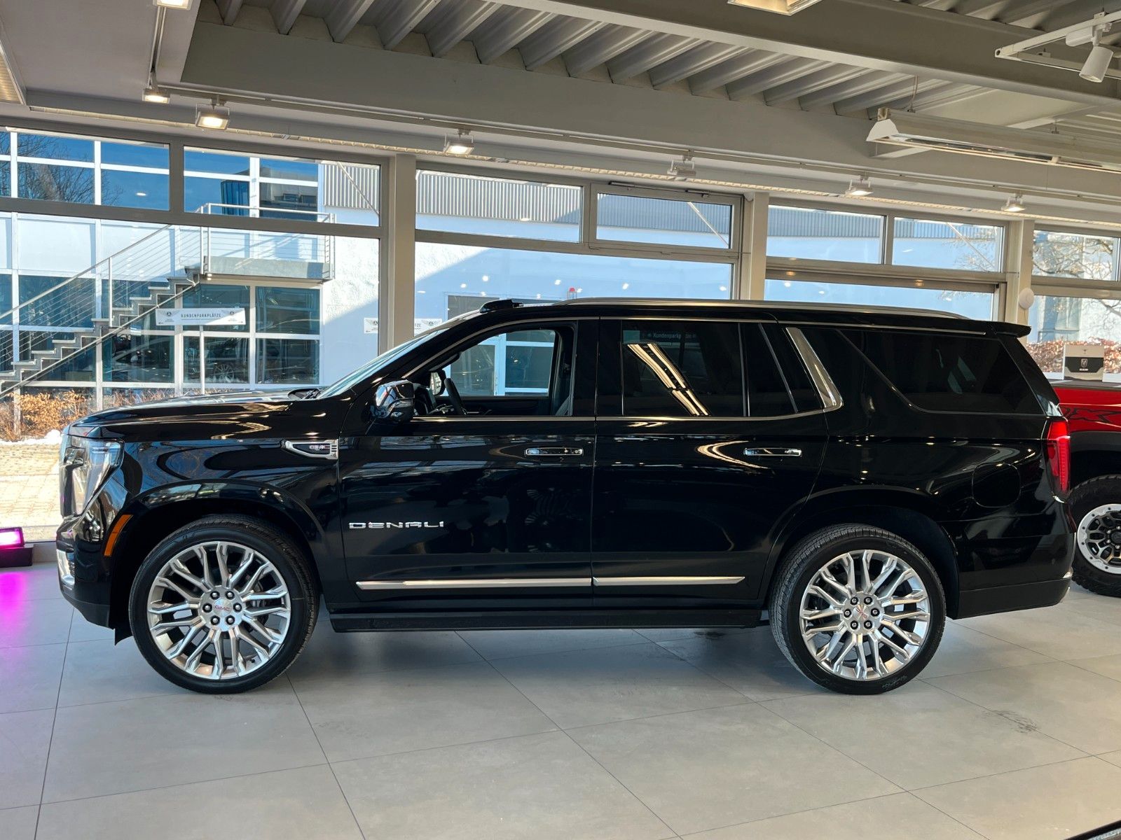 Fahrzeugabbildung GMC Yukon Denali 6.2 V8*Luftfed.*360°*Head-Up