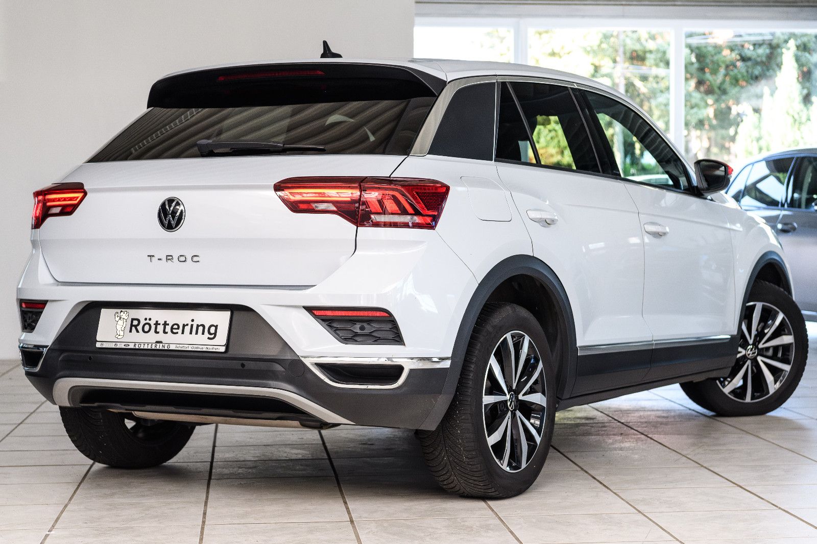 Fahrzeugabbildung Volkswagen T-Roc Sport 1.5 TSI DSG "beats" LED +STANDHZ.