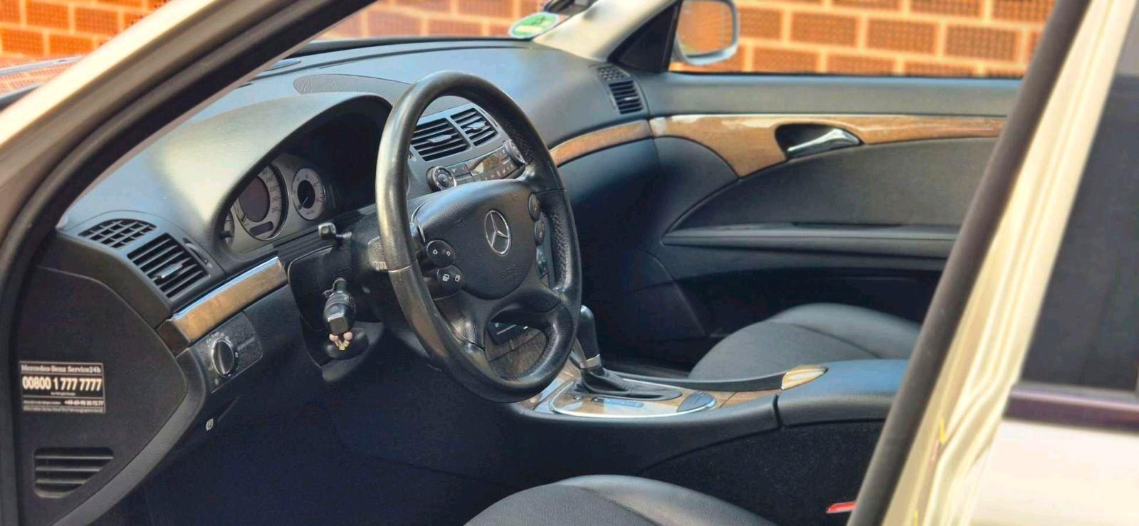 Mercedes-Benz E220 2008 — photo 7