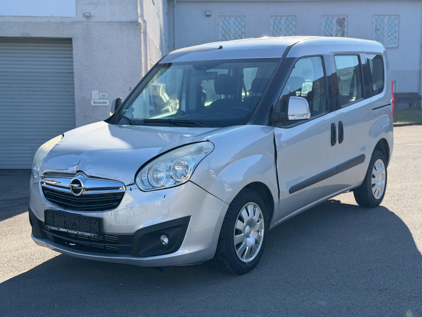 Opel Combo Tour  D Edition /ACC/Klima/AHK/PDC/Euro5