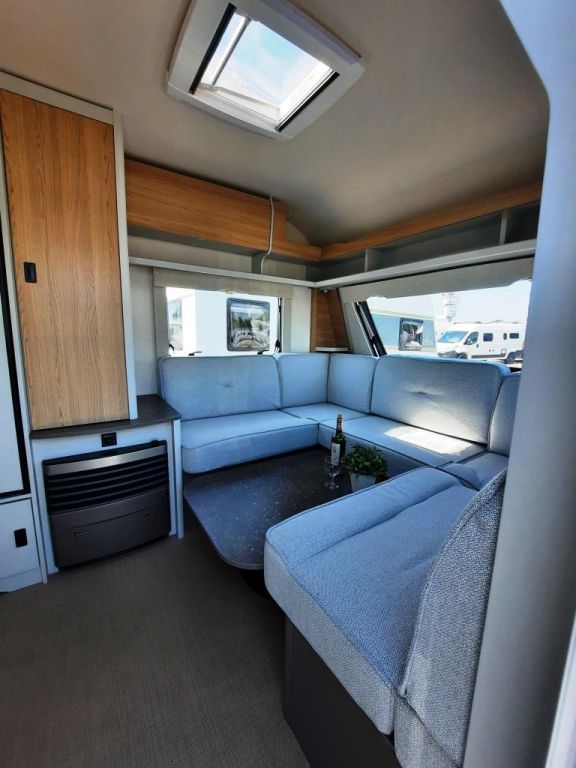 Fahrzeugabbildung Bürstner B66 535 TL Verfüg./Sparen Sie 4.310,- €