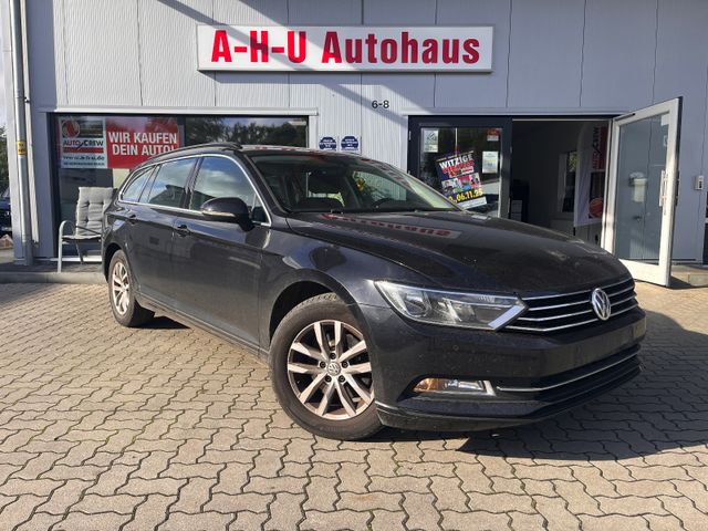 Volkswagen Passat Var. Comfortline 2.0 TDI Seitenschaden