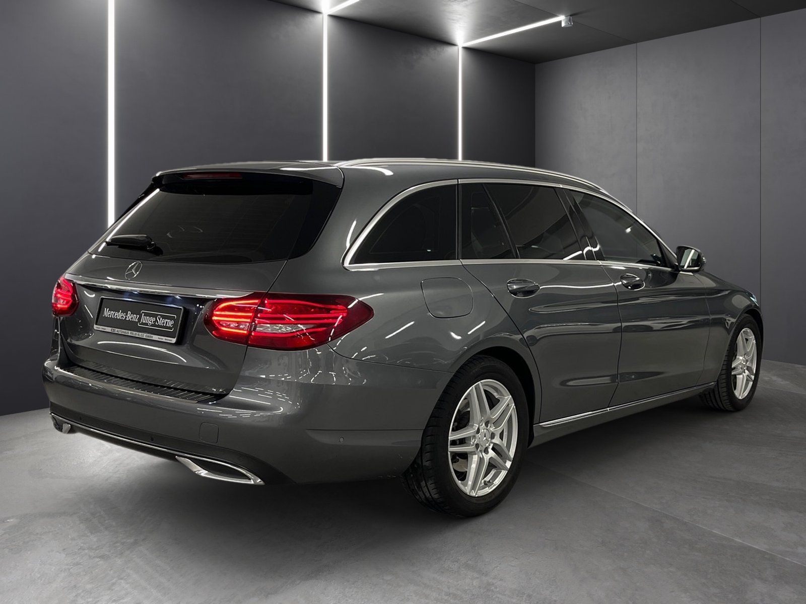 Fahrzeugabbildung Mercedes-Benz C 180 T Avantgarde Comand*LED*Kam*Carplay*Ambie*