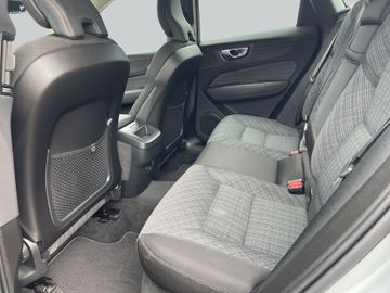 Volvo XC60 - 11