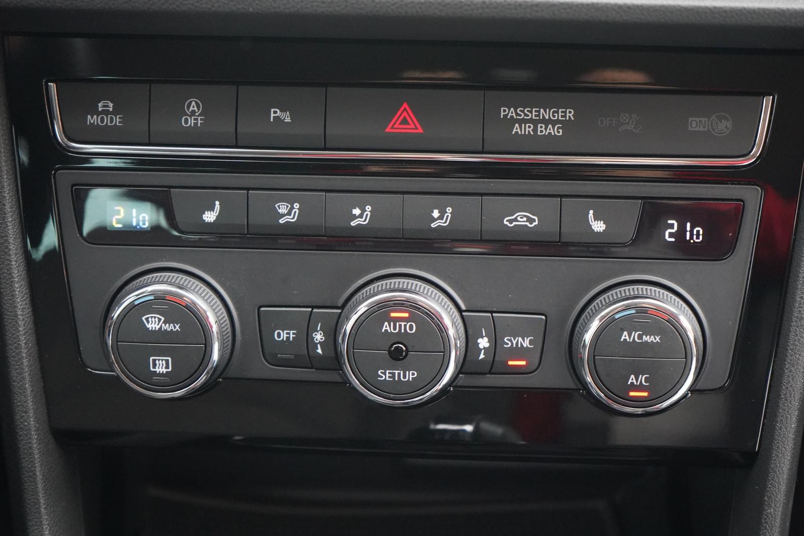 Seat Leon 1.4 TSI DSG FR LED Navi Tempomat