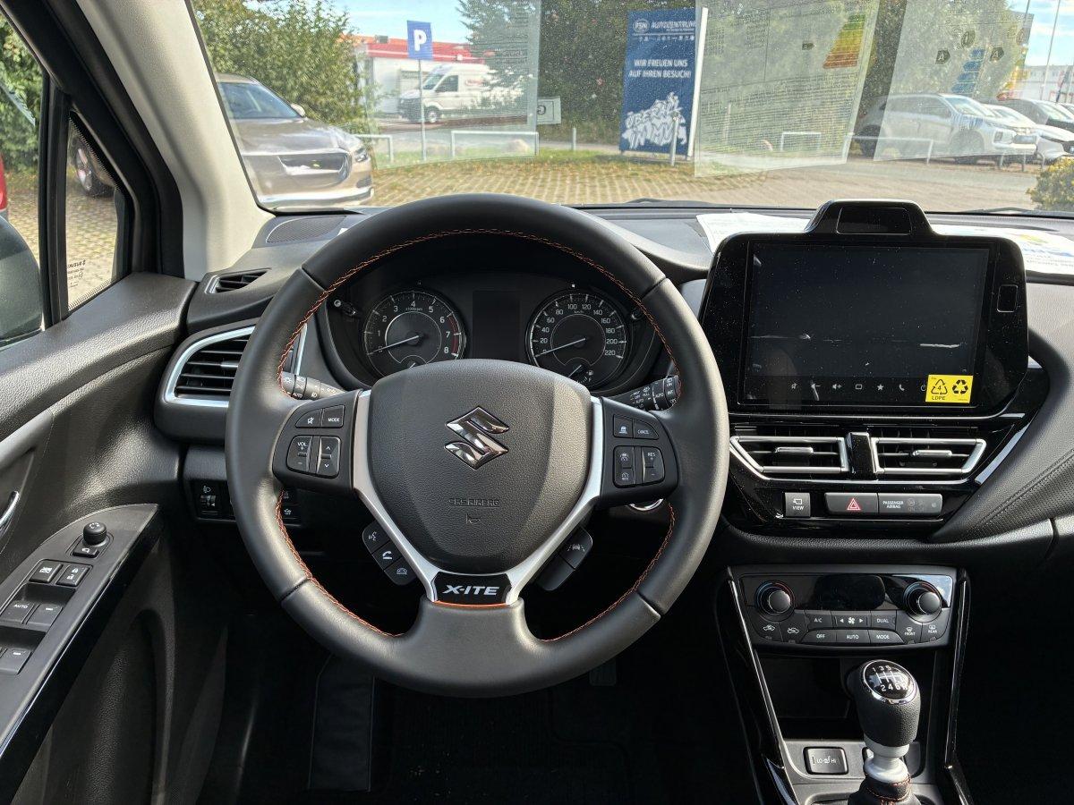 Suzuki S-CROSS 1.4 COMFORT + X-ITE ALLGRIP 6AT