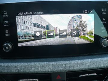 Bild 10 Skoda Kamiq Selection DSG SHZ PDC v+h Kamera ALU LED