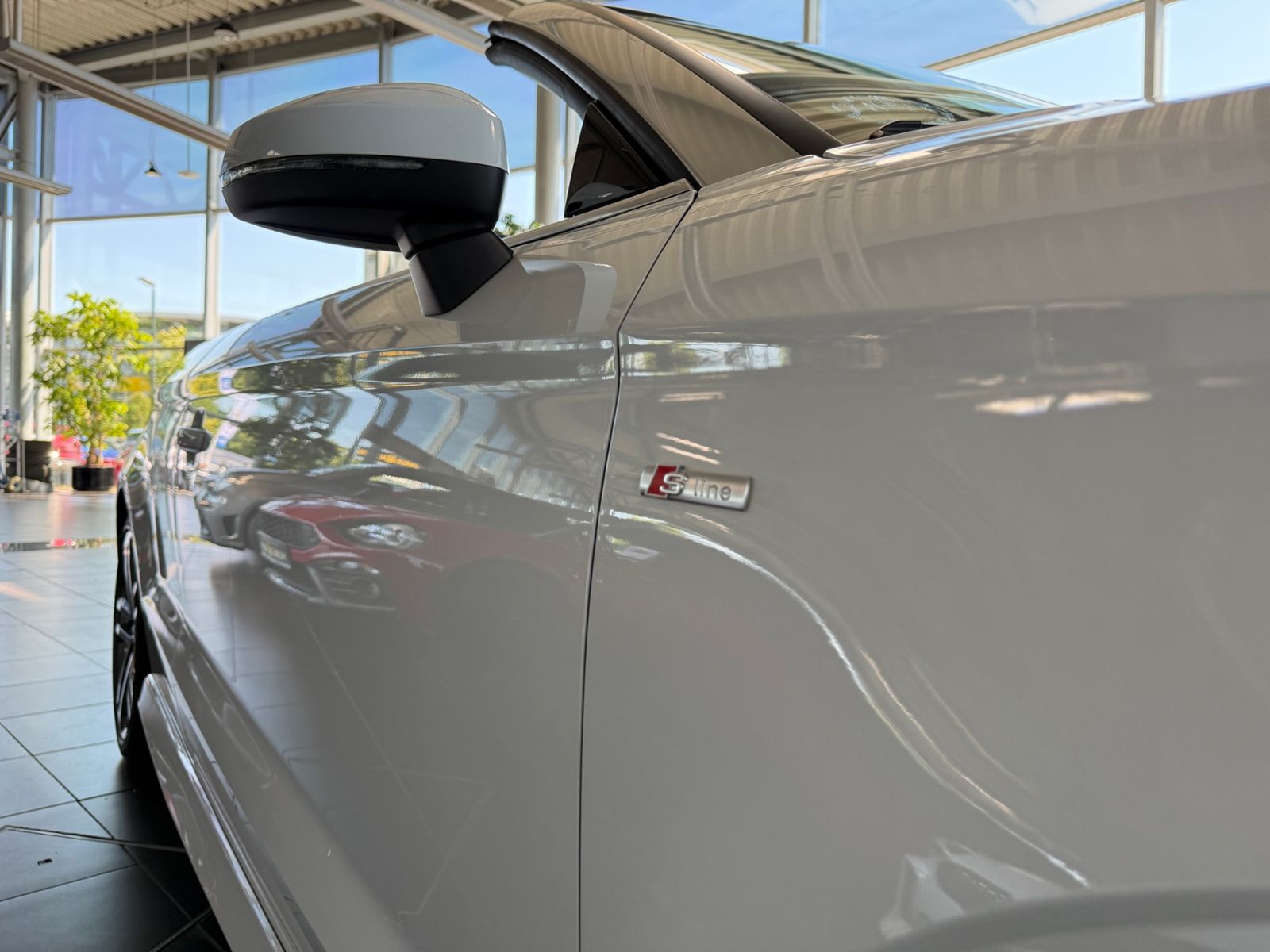 Fahrzeugabbildung Audi A3 Cabriolet S line 35 TFSI KAM LED NAVI