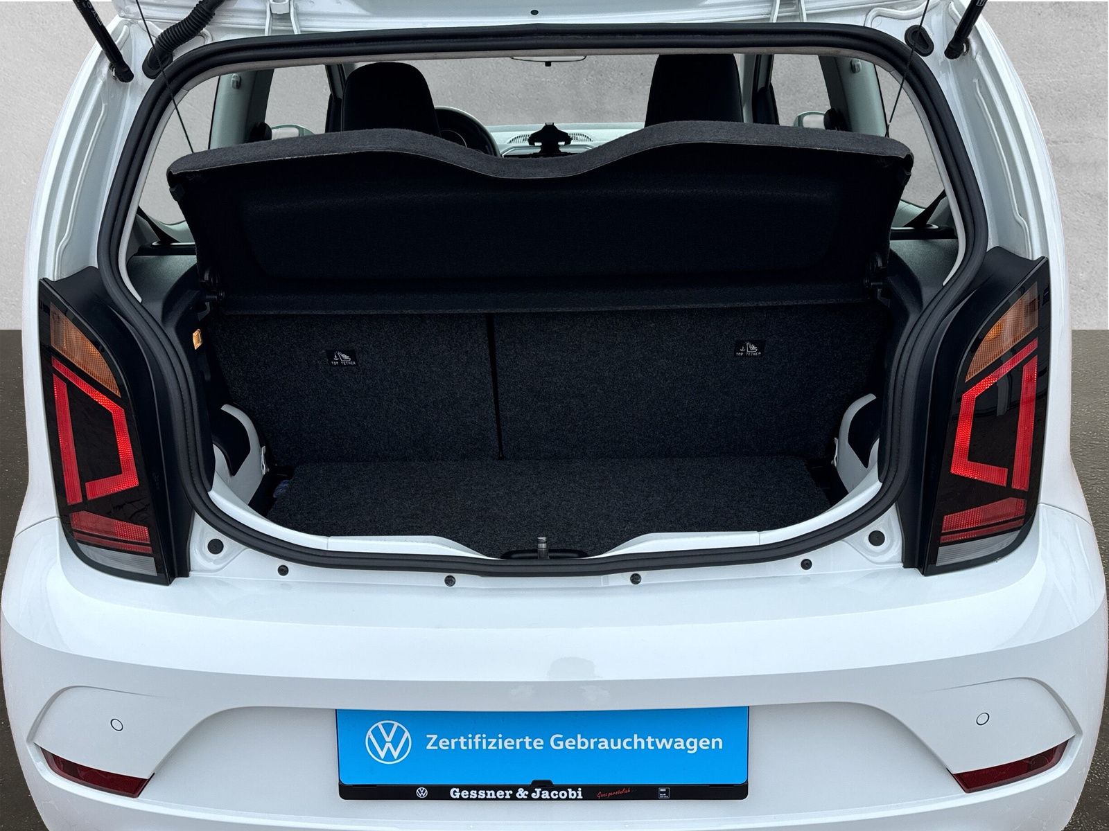 Fahrzeugabbildung Volkswagen up! 1.0 move SHZ RFK