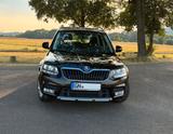 Skoda Yeti 1.4 TSI Green tec Ambition - Skoda Yeti: Schwarz