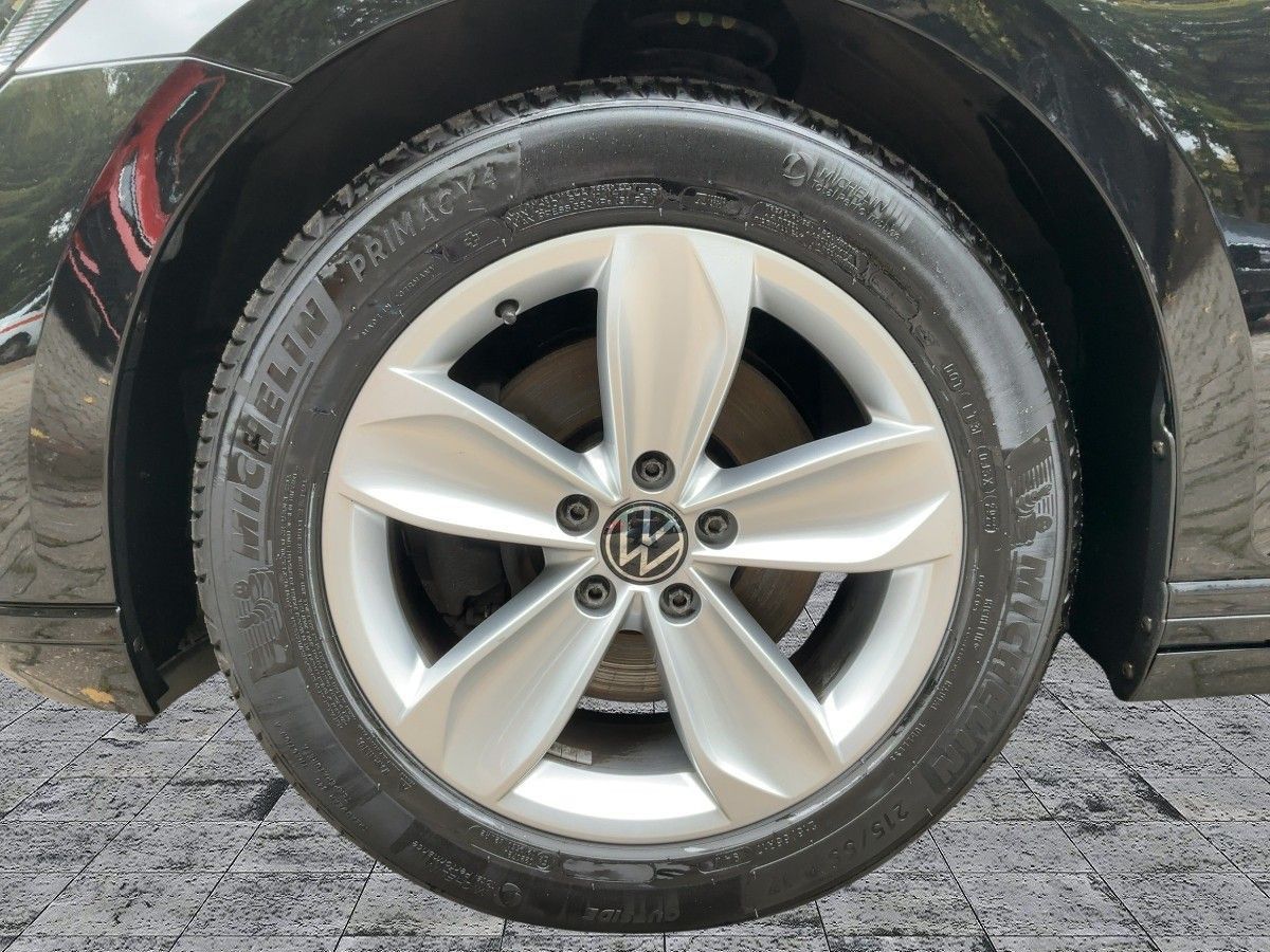 Volkswagen Passat Variant - Bild 8