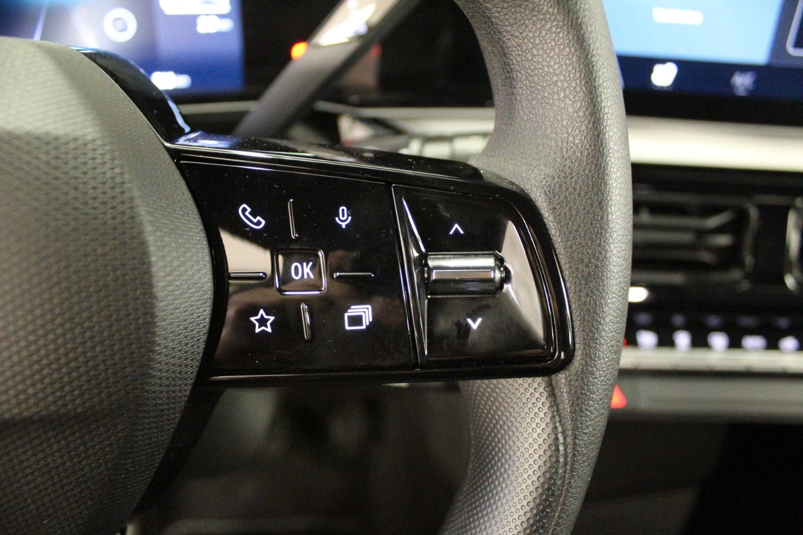 Fahrzeugabbildung Renault R 5  E-Tech 120 Urban Range *CCS*