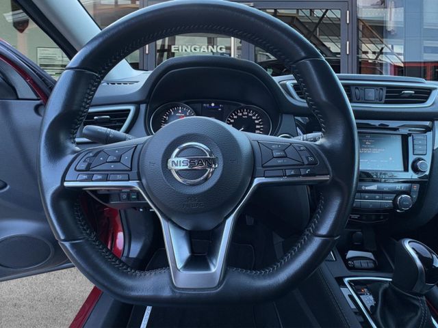 Nissan Qashqai N-Connecta DCT*Pano*Navi*360*RFK*FSH*SHZ