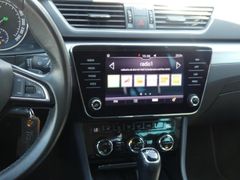 Fahrzeugabbildung Skoda Superb Combi 2.0 TDI SCR DSG Style *NAV*AHK*ACC*