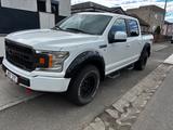 Ford F 150 5.0 V8 2019 129000km - Ford F 150 mit Benzin-Antrieb: Geländewagen, Automatik