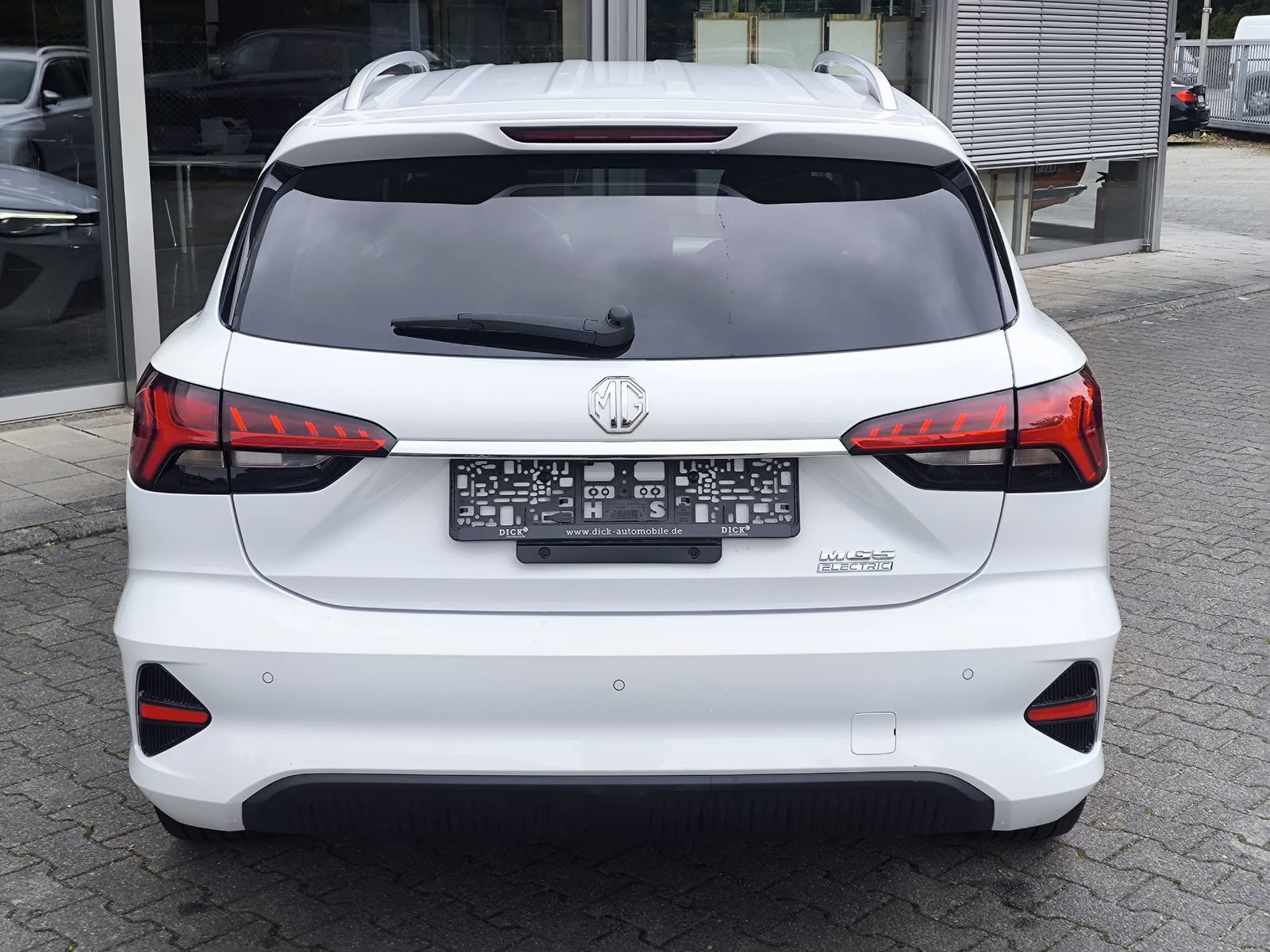 Fahrzeugabbildung MG 5 51 KWH Luxury NAVI+LEDER+SHZ+LED+DAB+ACC+360°