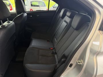 Mitsubishi Eclipse Cross - 10