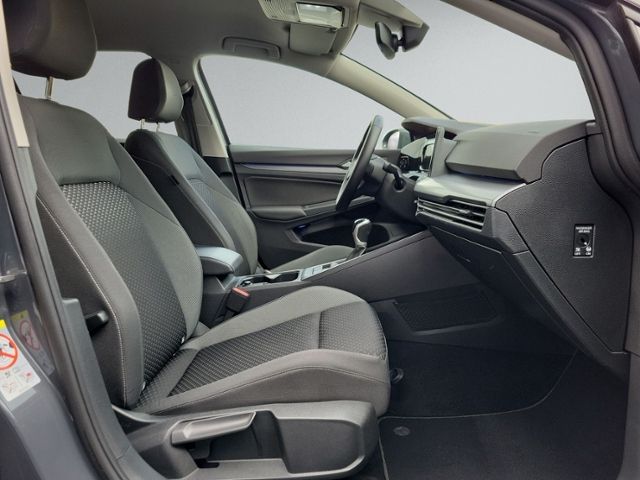 Golf VIII 1.5 TSI ACTIVE STANDHZ+RFK+HEAD-UP+NAV