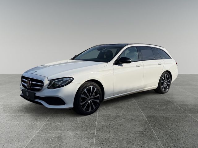 MERCEDES-BENZ E 350 d 4Matic Avantgarde*Austauschmotor 40tkm