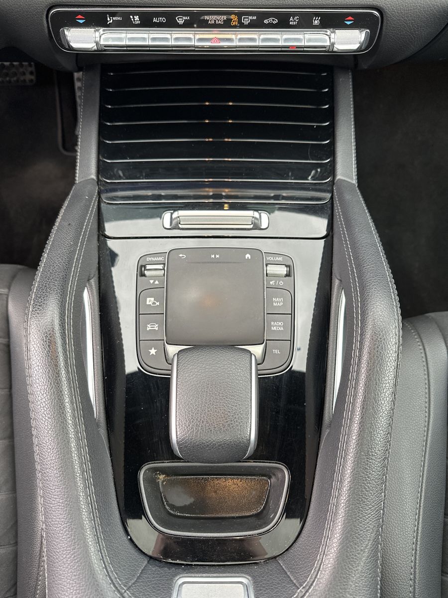 Fahrzeugabbildung Mercedes-Benz GLE 350de 4Matic AMG-Line NAV+LED+PANORAMA+360°