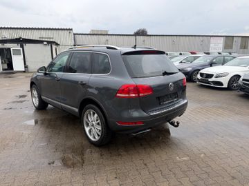 Volkswagen Touareg - 7