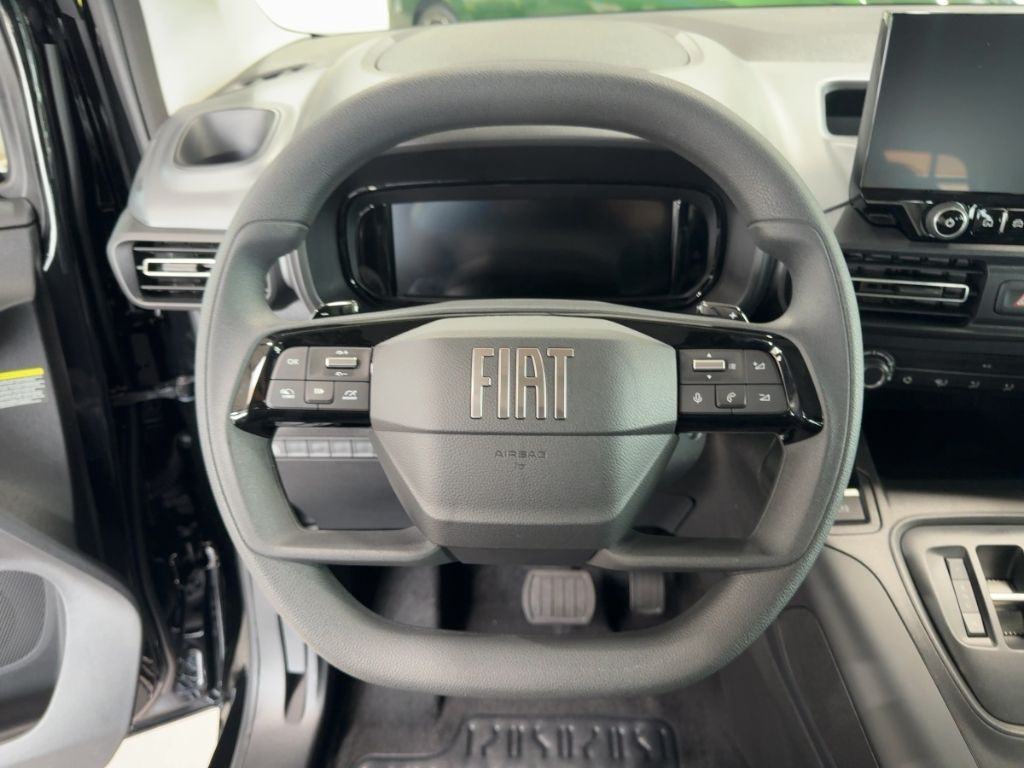Fahrzeugabbildung Fiat Qubo L 7-Sitzer ICON 1.5 Diesel,LMF,Rückfahrkam,