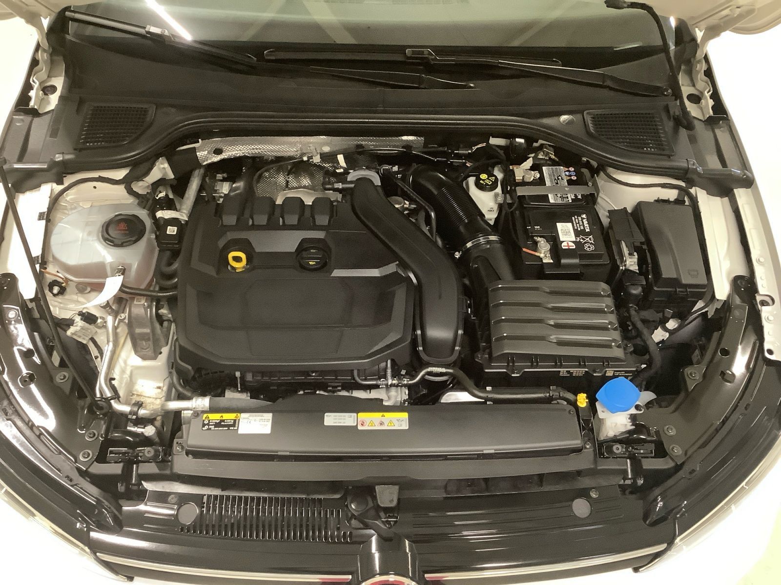 Golf Active 1,5 l TSI 96 kW Matrix, Standheizun