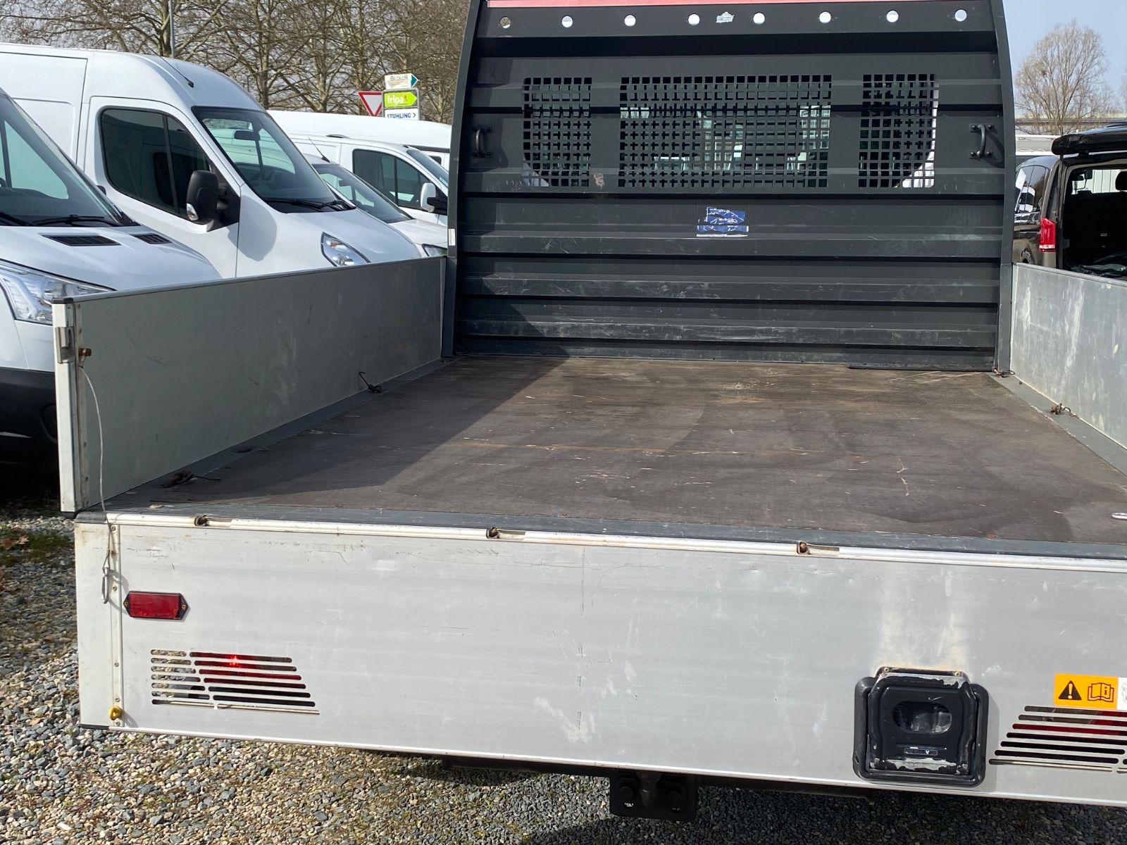 Fahrzeugabbildung Ford Transit Pritsche 350L3Doka,Trend,Leder,AHK,1Hd