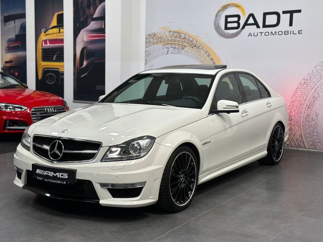 Mercedes-Benz C 63 AMG *Memory*H&K*S.Dach*Originalzustand