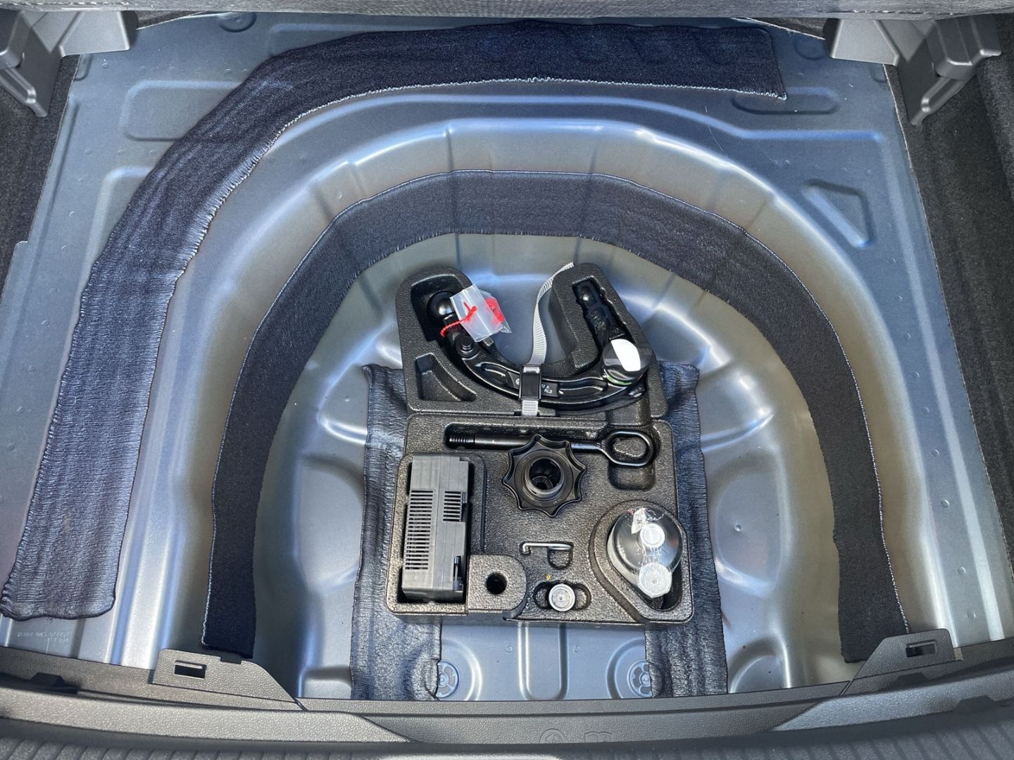 Taigo Goal 1.0 TSI DSG AHK/Keyless/Navi/Matrix