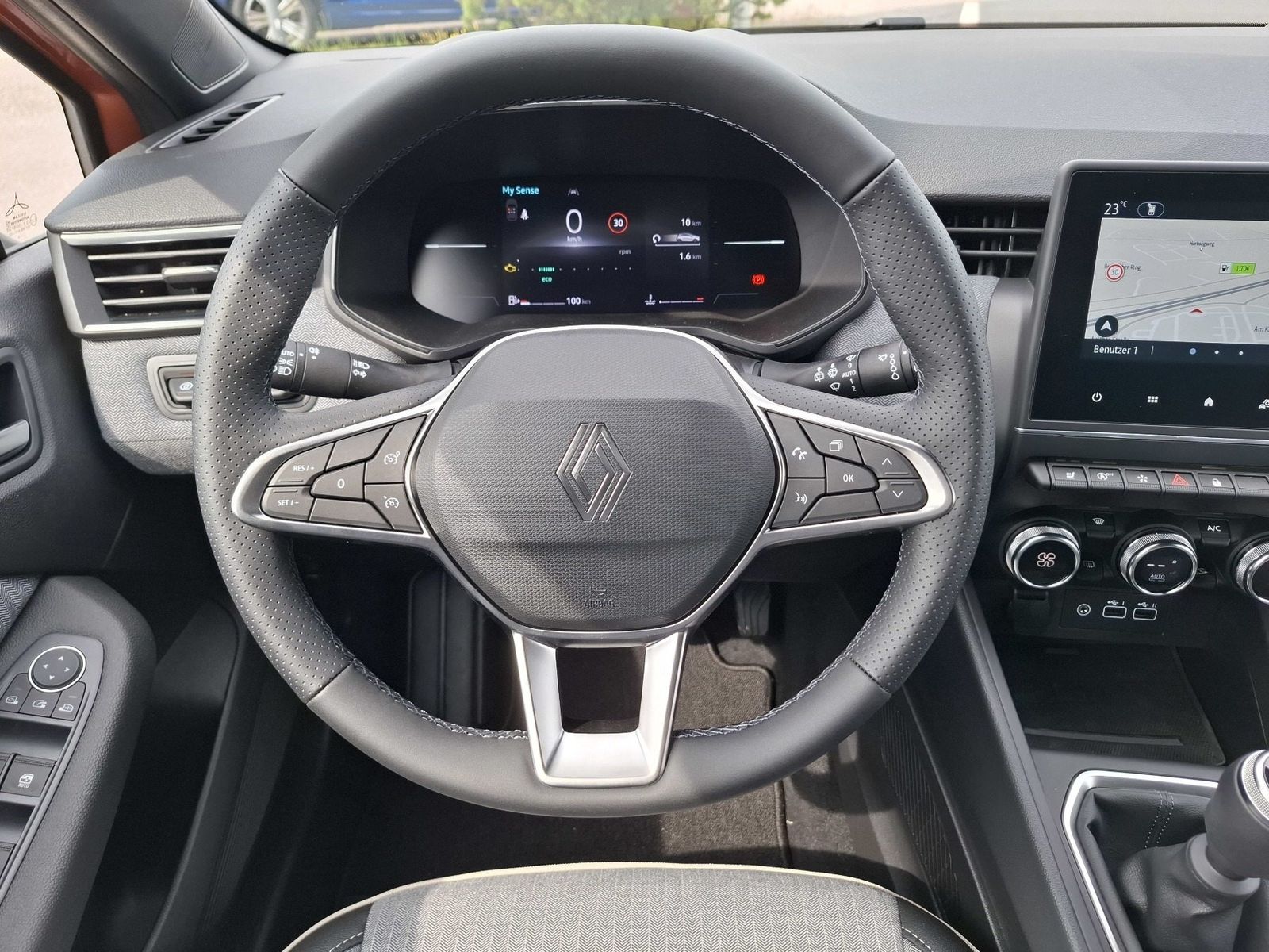 Renault Clio - Bild 18